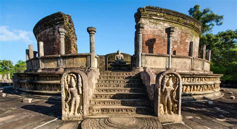 Polonnaruwa - Attractions in Sri lanka