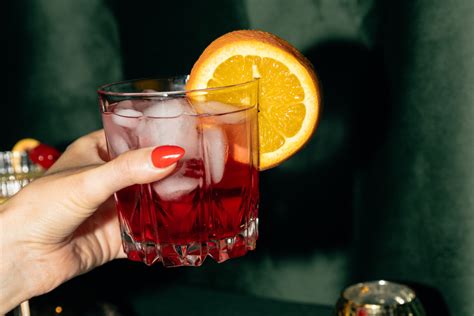 The History of the Negroni: Italy in a Glass – Cocktail Critters