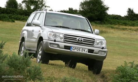 2007 Toyota Land Cruiser - Information and photos - MOMENTcar