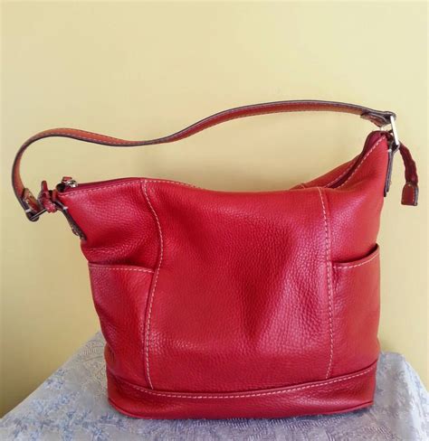 Red Tote Leather Handbag | semashow.com