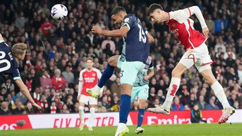 Havertz scores late winner as Arsenal beats Brentford 2-1 to go top of ...