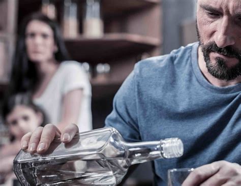 What Are the Causes of Drug and Alcohol Addiction?