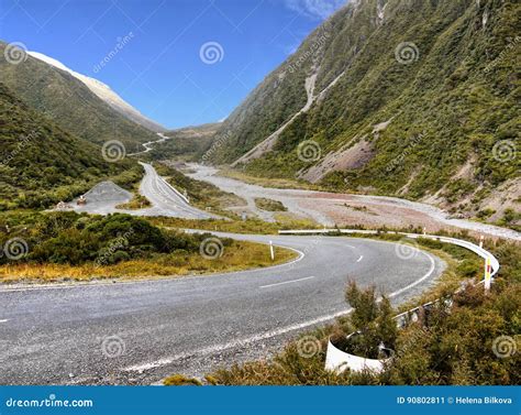 TranzAlpine Route, New Zealand Stock Image - Image of arthurs ...