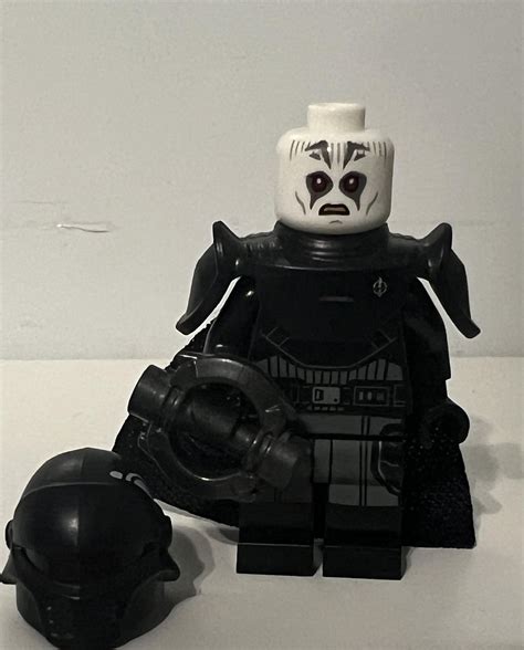 2022 grand inquisitor with 2015 grand inquisitor helmet : r/legostarwars