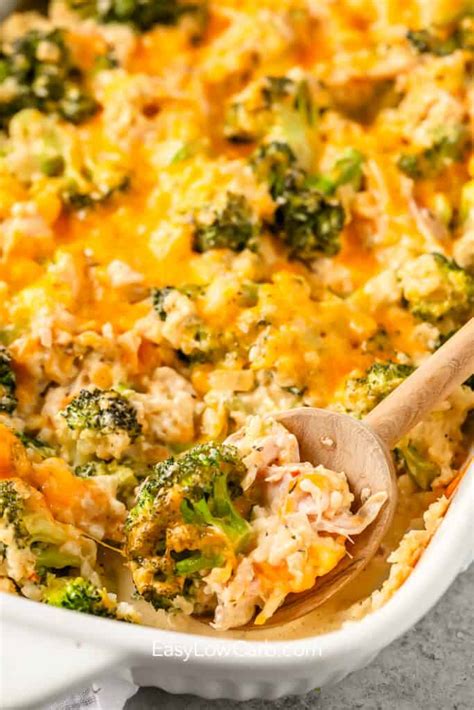 Low Carb Chicken Broccoli Casserole (A Hearty Entree!) - Easy Low Carb