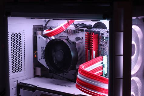 My Late 2018 Red + White Gaming PC Build · code.Antrikshy