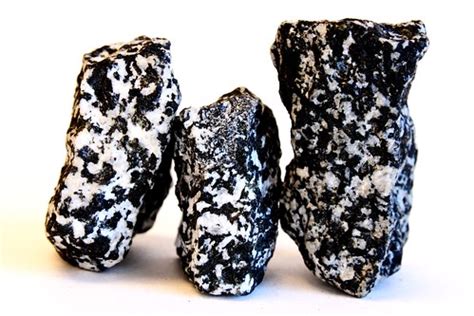 DIORITE | 142 – Diorite (Igneous Rock), Texture: Phaneritic … | Flickr