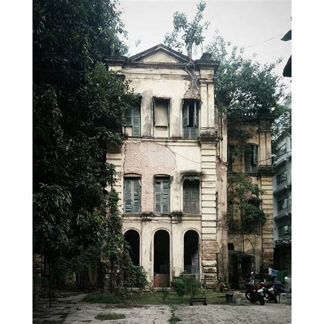 Little Russell Street #calcuttahouses #calcutta #kolkata #old #houses # ...