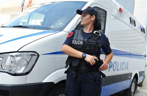 Miratohet ligji i ri, policia e burgjeve do të paguhet njësoj si policia e rendit - Lapsi.al