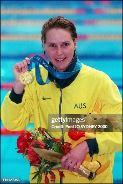 Olympic Swimming Gold Medalist Susie Oneill Photos and Premium High Res ...