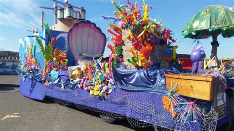 ocean parade float - Google Search | Parade float theme, Kids parade floats, Parade float