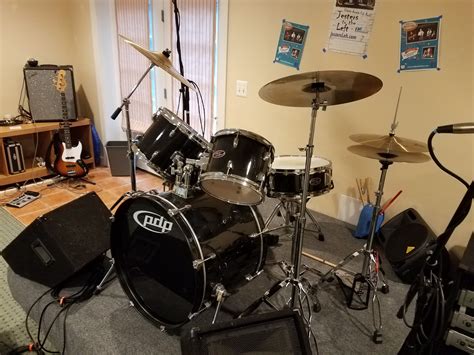 Rehearsal Space – Jesters to the Left