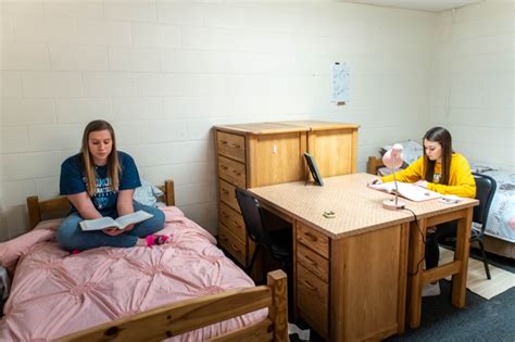 Community Colleges With Dorms In North Carolina - INFOLEARNERS