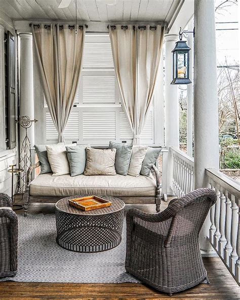 85 Beautiful Farmhouse Front Porch Decorating Ideas | Porch furniture, Outdoor curtains ...