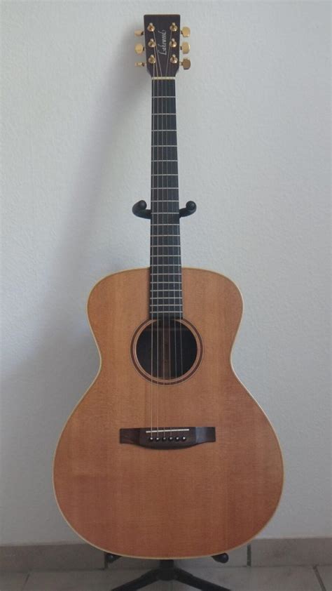 Lakewood M-32 - Vintage Guitar World