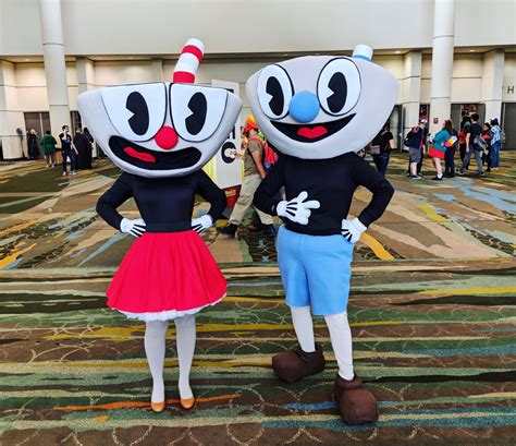 Cuphead and Mugman Cosplay - SomethingSoSam