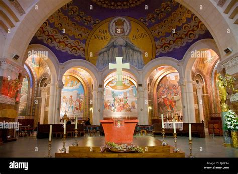 Interior of Rosary Basilica, Lourdes Stock Photo - Alamy