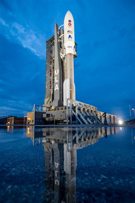 Water-side View of Atlas V Rocket – NASA Mars Exploration