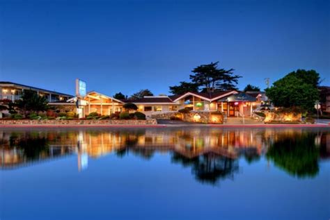 Monterey Bay Lodge