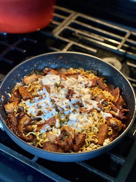 Dak Galbi with cheese and ramen : r/KoreanFood