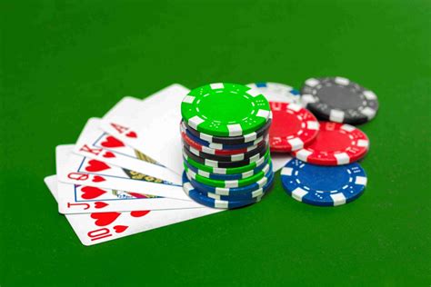 Razz Poker – What Is It, How to Play, and What to Know - CoinPoker