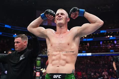 Ian Garry shares then deletes revealing X-Rated shower video after UFC 292 win - Irish Mirror Online