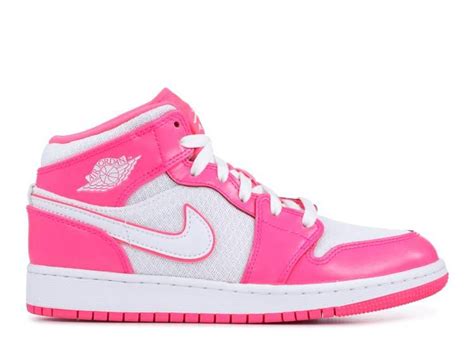 Jordan Shoes Girls, Cute Nike Shoes, Cute Nikes, Trendy Shoes, Jordan 1 ...