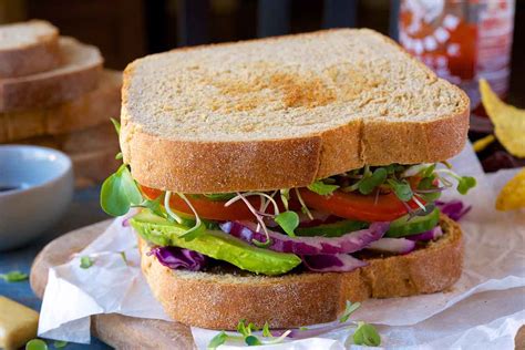 King Arthur's 100% Whole Wheat Sandwich Bread Recipe | King Arthur Flour