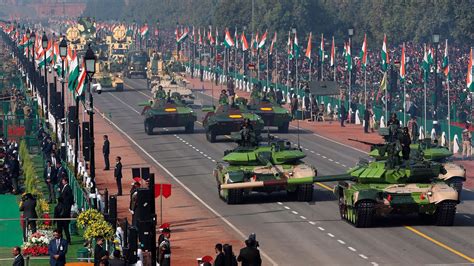 26 January Republic Day Images, Video, PM Modi Wishes LIVE: IWatch: India’s Republic Day Parade ...