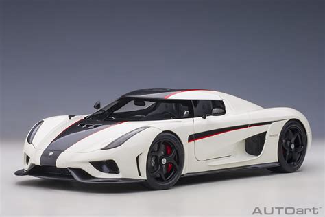 1/18 Koenigsegg Regera White / Black Carbon / Red Accents – Autoart ...