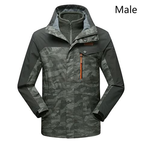 Two sets of waterproof and breathable mountaineering clothes for men and women in winter outdoor ...