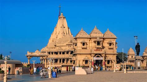 Somnath Temple To Dwarkadhish Temple: 5 Popular Temples That Are Worth The Visit In Gujarat ...