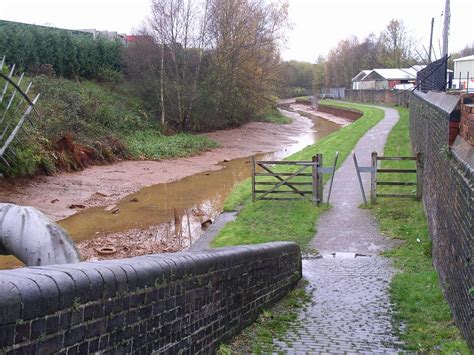 Kidsgrove Canal drained 1 | The view looking towards Red Bul… | Flickr