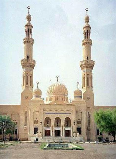 Umul Butool Mosque, Baghdad, Iraq | Katedral, Camiler, Tapınak