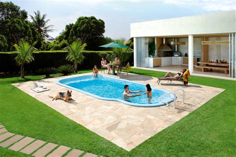 Como escolher a piscina ideal para a sua residência