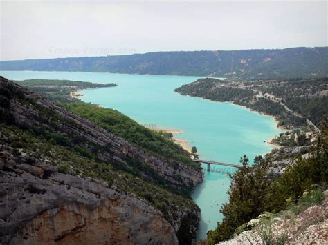 Photos - Le lac de Sainte-Croix - Guide Tourisme & Vacances