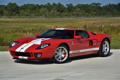 431-Mile 2005 Ford GT for sale on BaT Auctions - closed on March 25, 2020 (Lot #29,273) | Bring ...