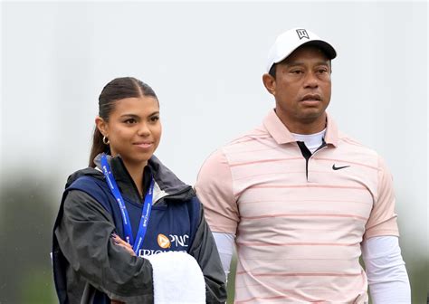 Tiger Woods' 16-year-old daughter Sam acted as his caddie for the first time. Here are 5 photos ...