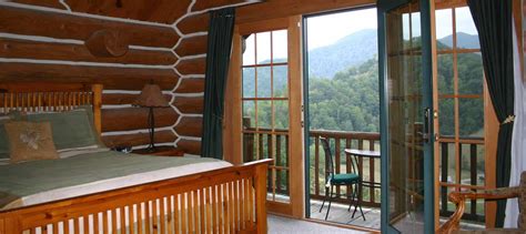 Bed and Breakfast Suite with Jacuzzi & Mountain Views near Asheville