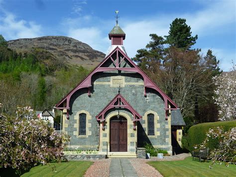 A Family of Saints: Sts. Kentigerna, Fillan and Comgan of Scotland ...