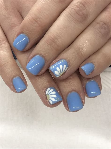 Cornflower Blue Daisy Spring Gel Nails | Spring gel nails ideas, Cornflower blue nails, Blue gel ...