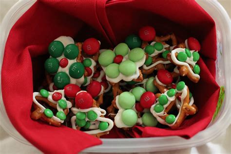 White Chocolate Christmas Holiday Pretzels and Santa's Snack Mix - PinkWhen