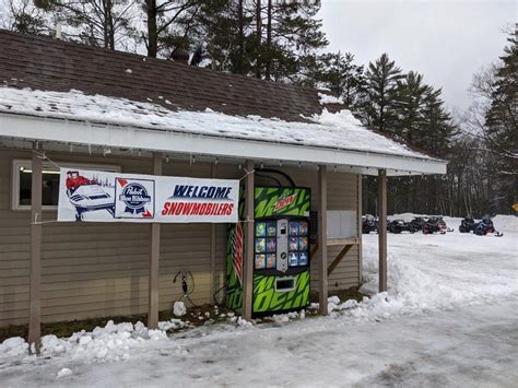 Top Snowmobile Stops in the Munising Area - Munising Visitor's Bureau