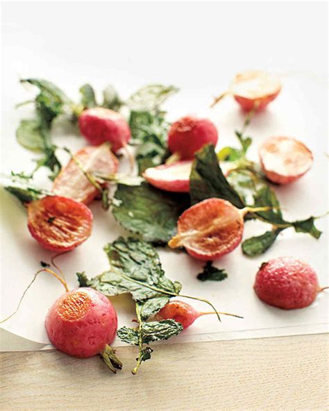 Our Step-by-Step Guide to Planting, Growing, and Harvesting Radishes | Recipe | Radish recipes ...