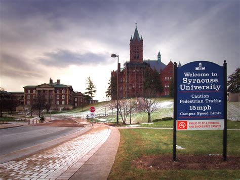 Discovering the Best Advertising Schools in the US | AdmissionSight