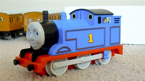 THQ | Thomas the Tank Engine & Friends Battery Operated Railway | 1993 Train Set Review ...