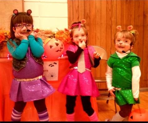 The chipettes! Homemade costumes | Cute costumes, Homemade costumes, Halloween costumes