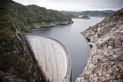 Types Of Dams & Their Uses | Detailed Classification Of Dams | Dam, Hydroelectric dam, National ...