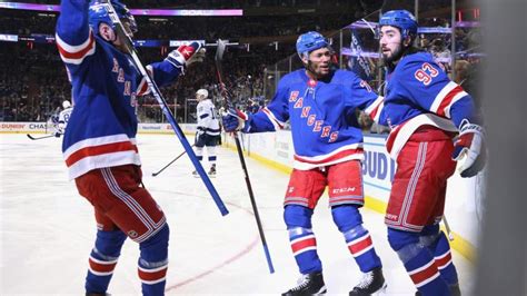 Rangers vs. Lightning final score, results: Mika Zibanejad's two goals ...