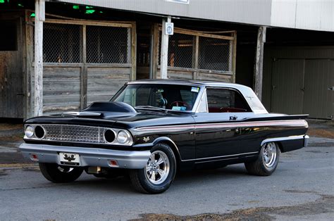 1963 Ford Fairlane 500 Packs 498 inches of Punch